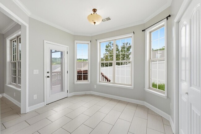 Building Photo - 5343 Asher Village Dr