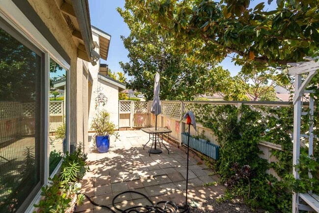 Building Photo - ***STUNNING SAN MARCOS 2/BED 2/ BATH HOME*...