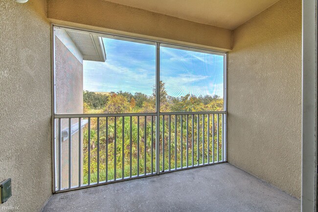 Building Photo - 3 br, 2 bath Condo - 9518 Newdale Way