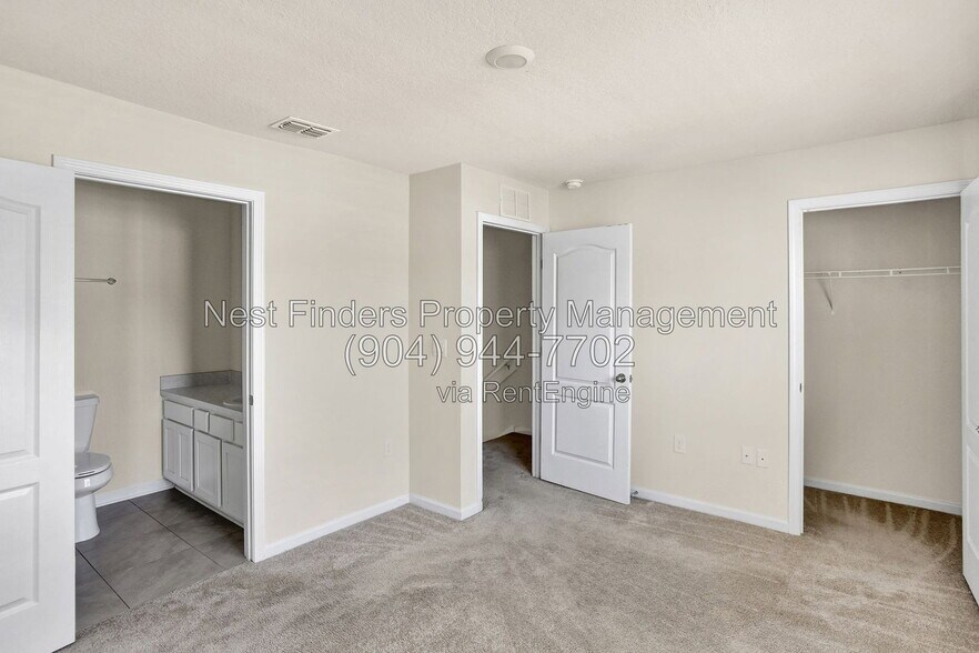 Building Photo - 864 Gate Run Rd
