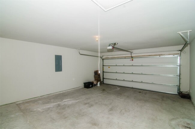 Building Photo - 29219 Dunns Creek Ct