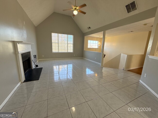 Building Photo - 2021 Gates Ct