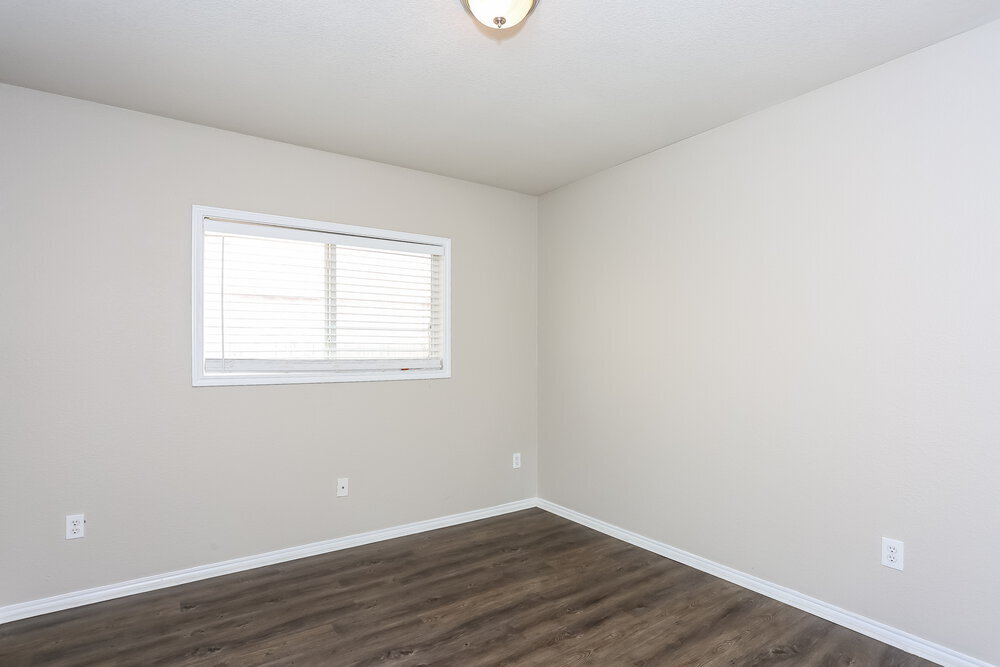 Building Photo - 2040 Shawnee Trail