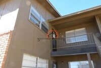 Building Photo - Super cute 2 bedrooms 1 bath apartment.