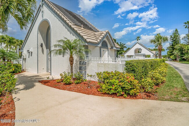 Building Photo - 412 Beach Park Ln