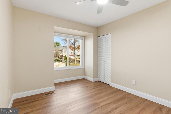 Building Photo - 20 Lea Pond Ct