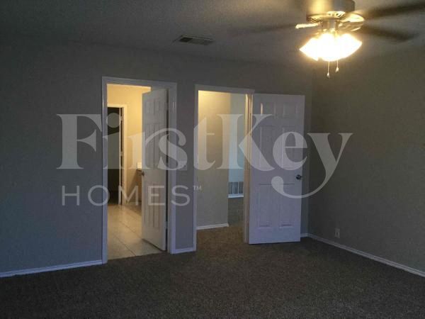 Building Photo - 820 Big Sky Ln