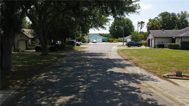 Building Photo - 9815 E Pebble Creek Ct