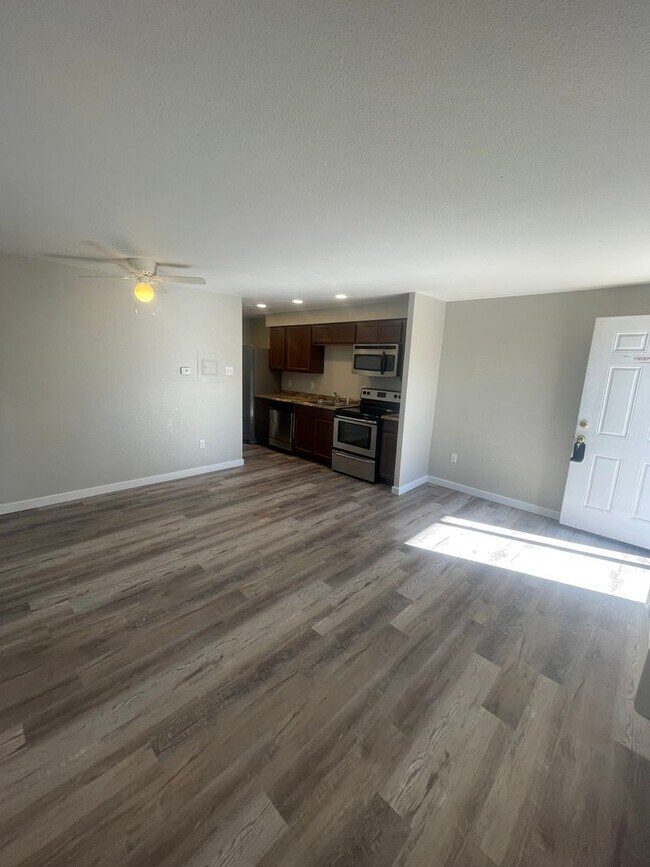 Interior Photo - Steel City Flats
