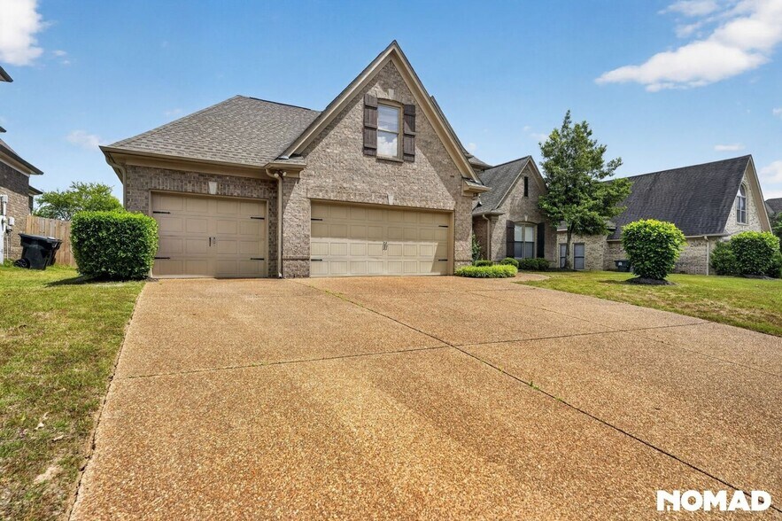 Building Photo - 4886 Fox Springs Dr