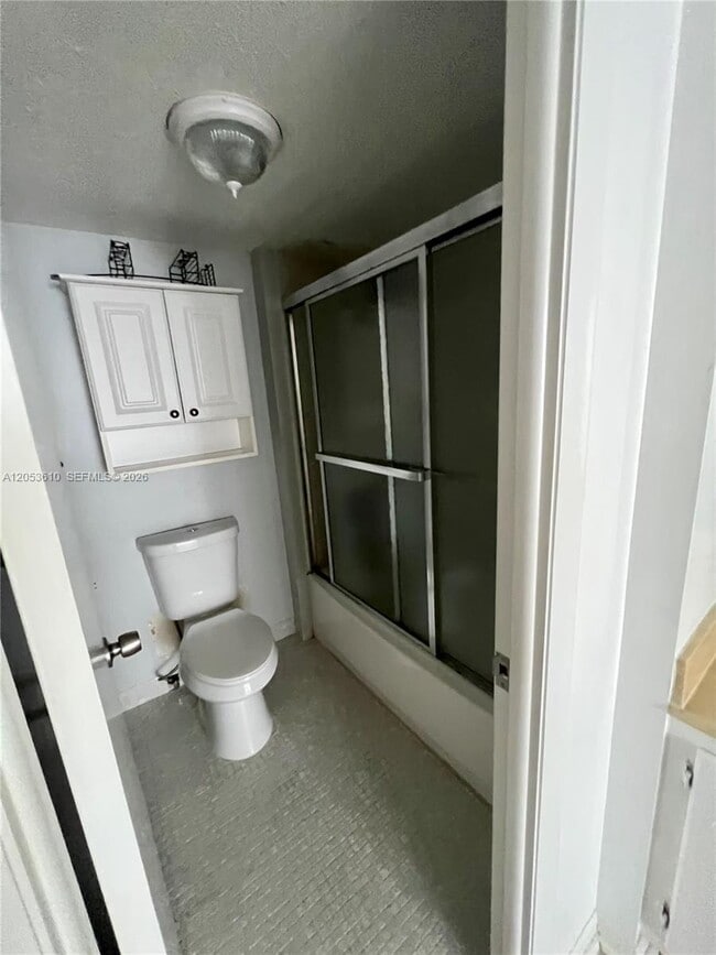 Building Photo - 5838 Collins Ave