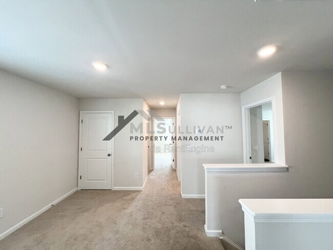 Building Photo - 2932 Egert Dr
