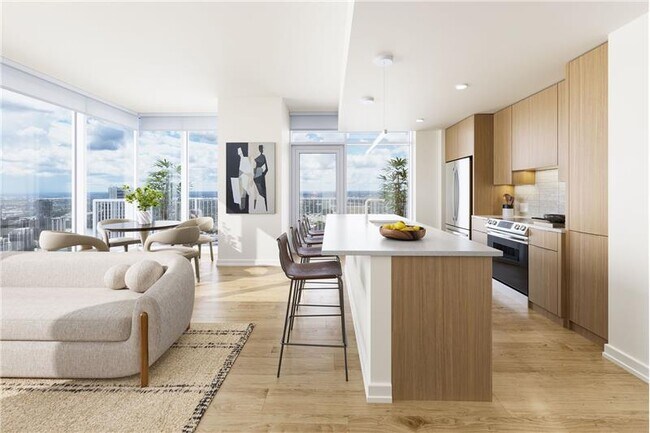 Building Photo - 320 W 6th St