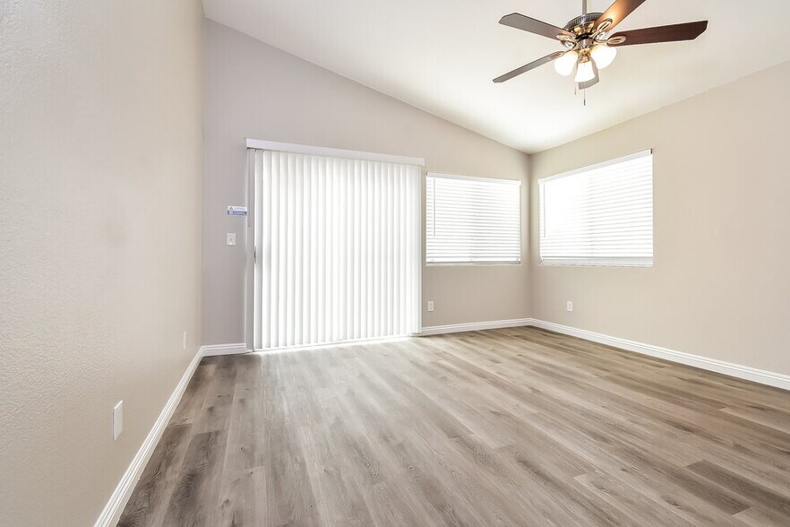 Building Photo - 3921 Marble Mountain St