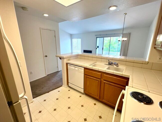 Building Photo - 9995 Scripps Westview Wy