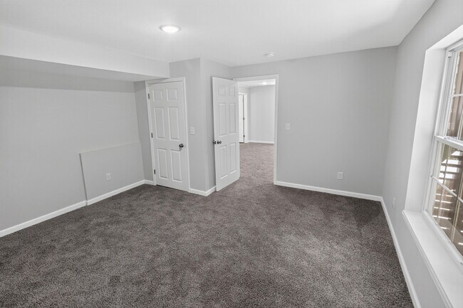 Building Photo - 5316 Godas Cir