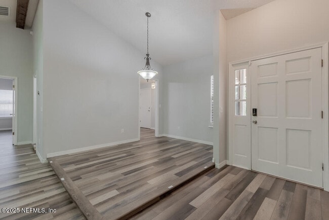 Building Photo - 3331 Ashridge Dr