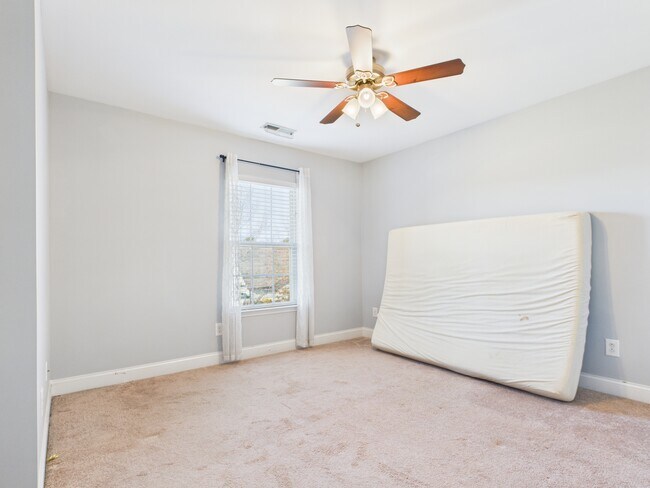 Building Photo - 13820 Netherton Ln