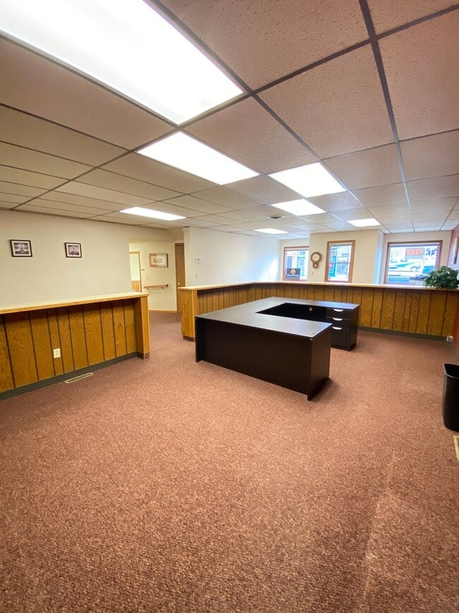 Building Photo - 118/120 E Huron