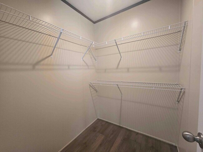 Building Photo - 709 N Collins Fwy