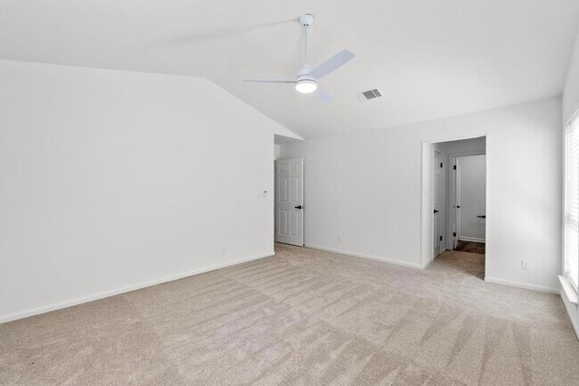 Building Photo - 6603 Whitemarsh Valley Walk