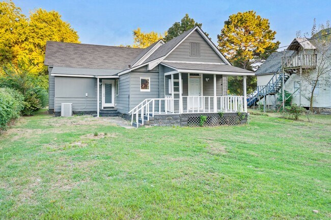 Building Photo - Beautiful 3 Bed / 2 Bath Home in Fort Smith
