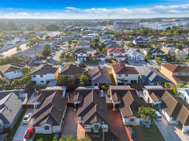 Building Photo - 9532 SW 154th Pl