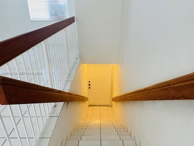 Building Photo - 3260 W 70th St