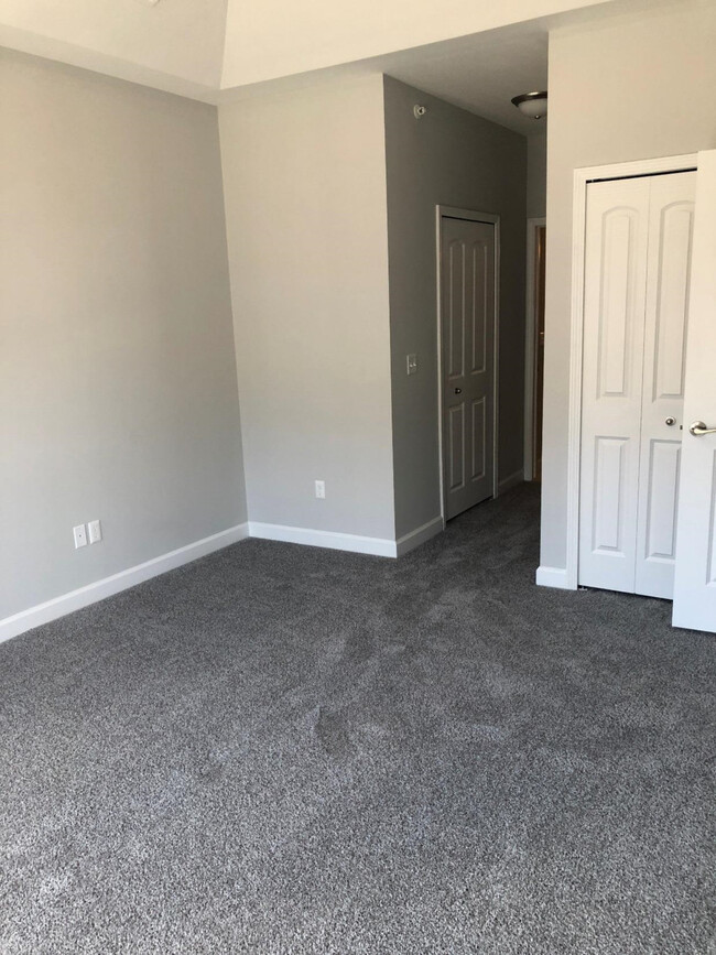 Building Photo - 5535 Arbor Chase Dr