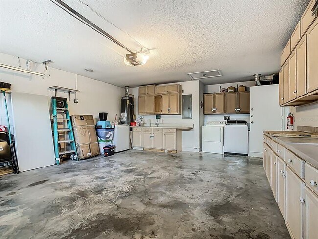 Building Photo - 1510 Chapman Oak Ct
