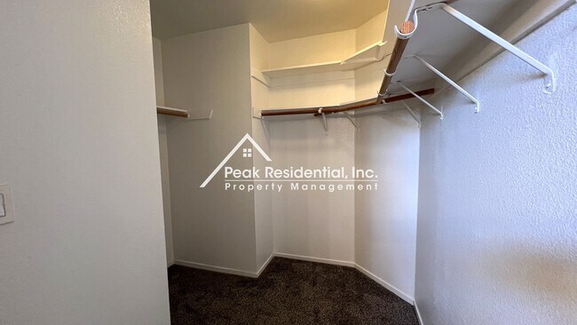 Building Photo - Wonderful 3bd/2ba Sacramento Home!