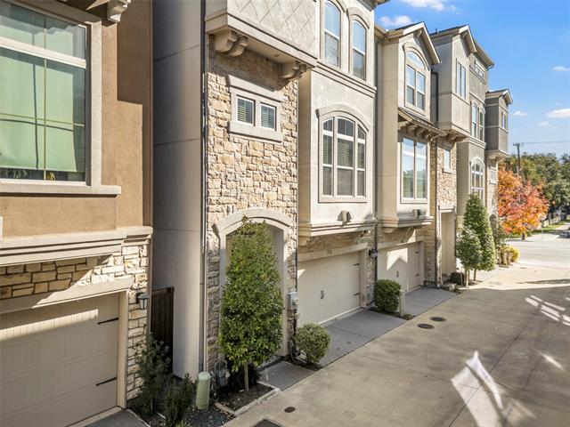 Building Photo - 762 Lacey Oaks Pl