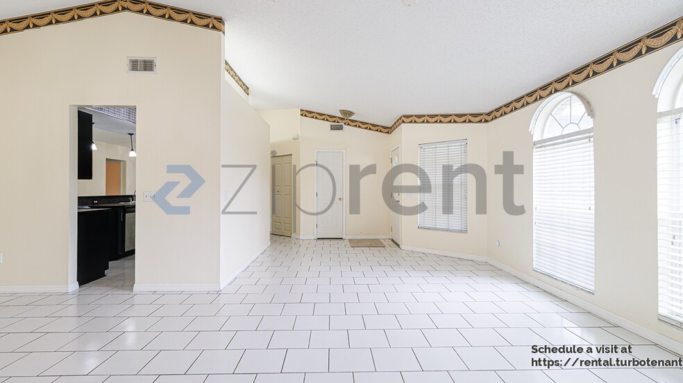 Building Photo - 180 Parkview Dr