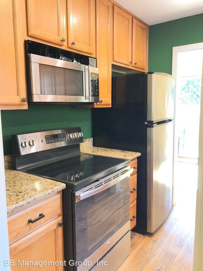 Building Photo - 2 br, 2 bath House - 35 Oswego Summit