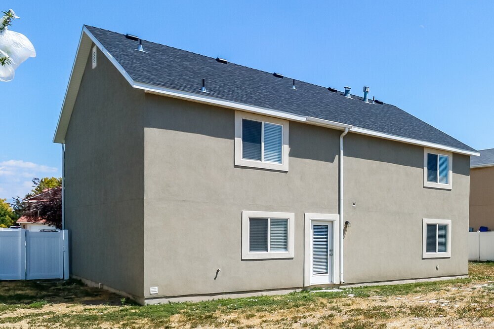 Building Photo - 3174 Hunter Farm Way