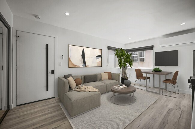 Building Photo - 111 N Normandie Ave