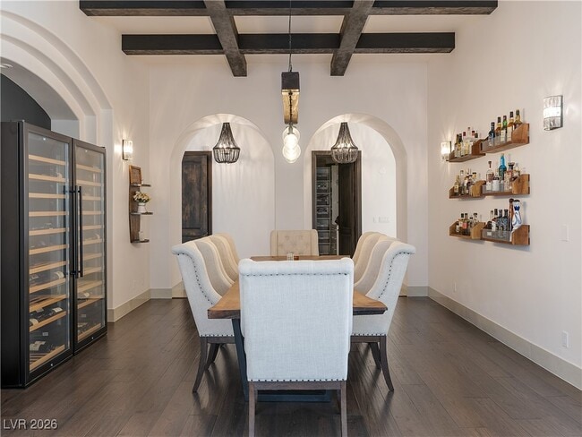 Building Photo - 190 Inveraray Ct