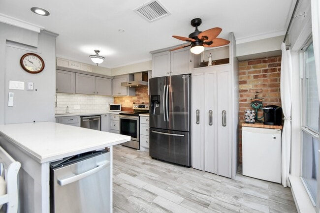 Building Photo - 4523 Kingston Harbor Dr