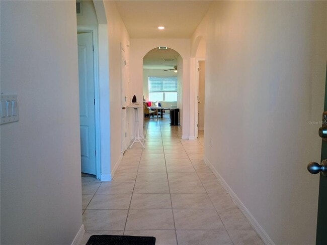 Building Photo - 1925 Chautauqua Ln