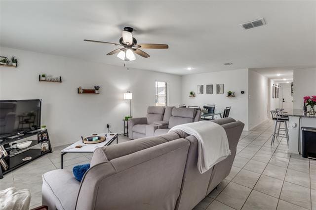 Building Photo - 1650 Woodbrook Dr