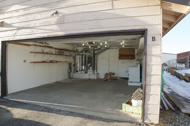 Building Photo - 1741 E 53rd Ave