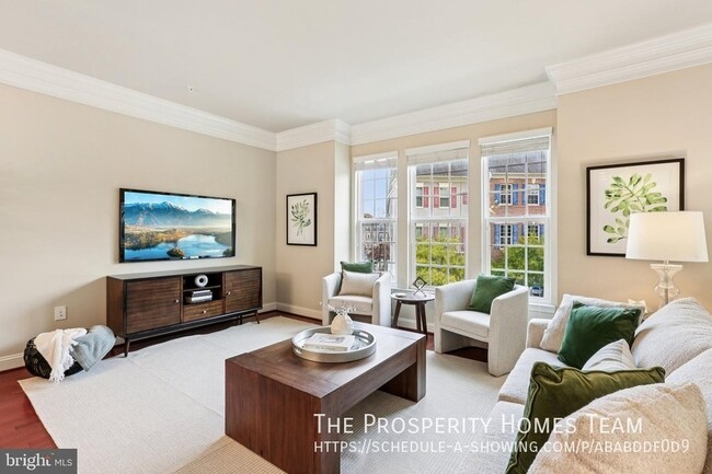 Building Photo - 9384 Rock Ripple Ln