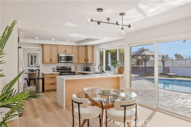 Building Photo - 25266 Pacifica Ave