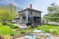 Building Photo - 17 Rhynus Rd