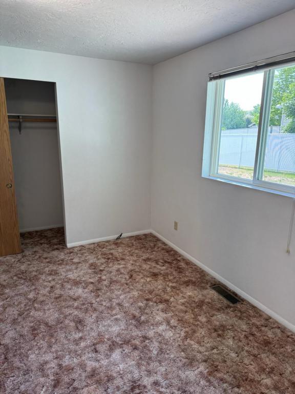 Building Photo - 406 Aquarius Way