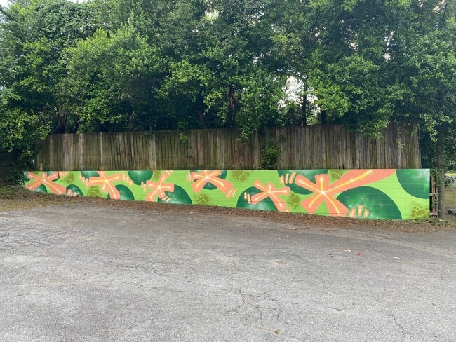 Building Photo - 341-343 Corbin Ave