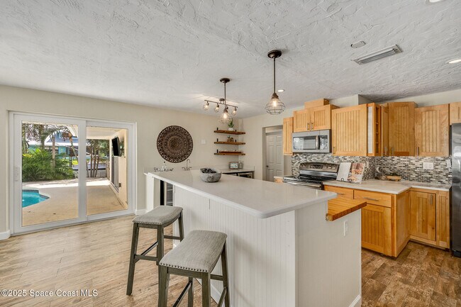 Building Photo - 458 Sandpiper Dr
