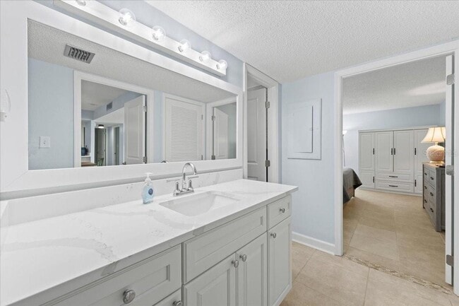 Building Photo - 440 S Gulfview Blvd