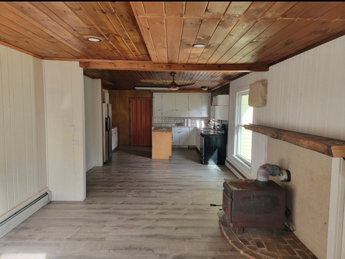 Building Photo - 6 Granite Ln