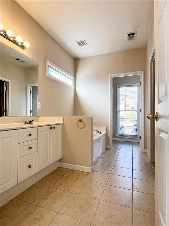 Building Photo - 304 Maple Grove Ct